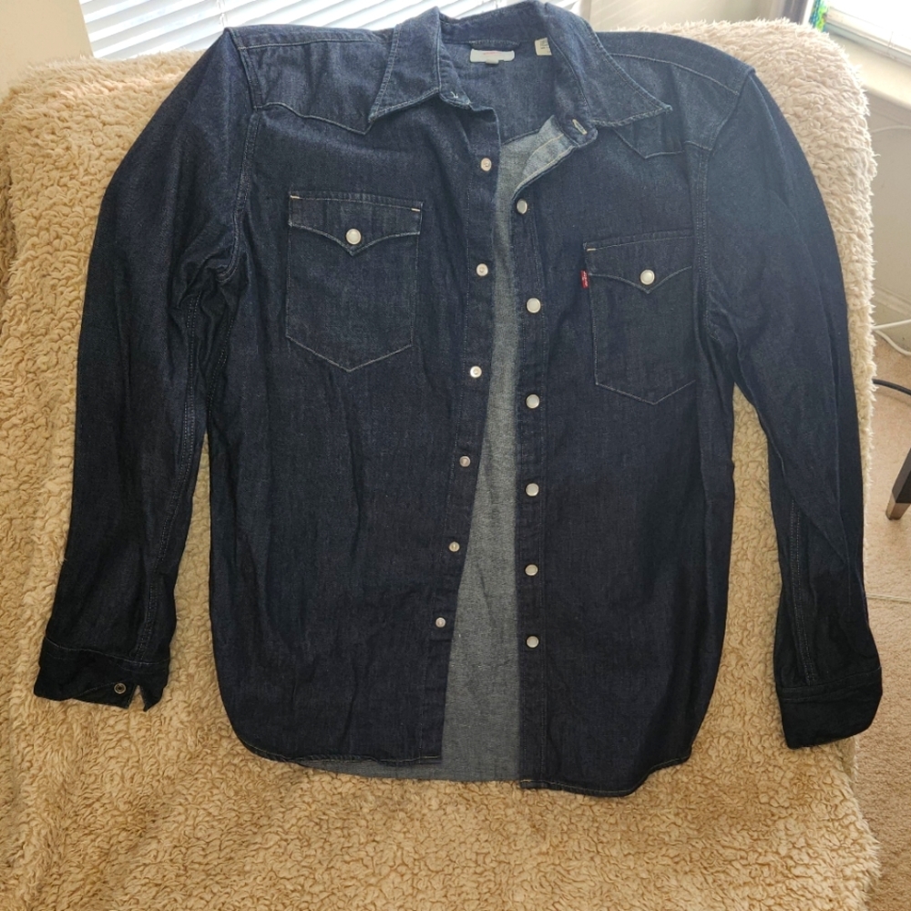 Vintage Levi's shirt